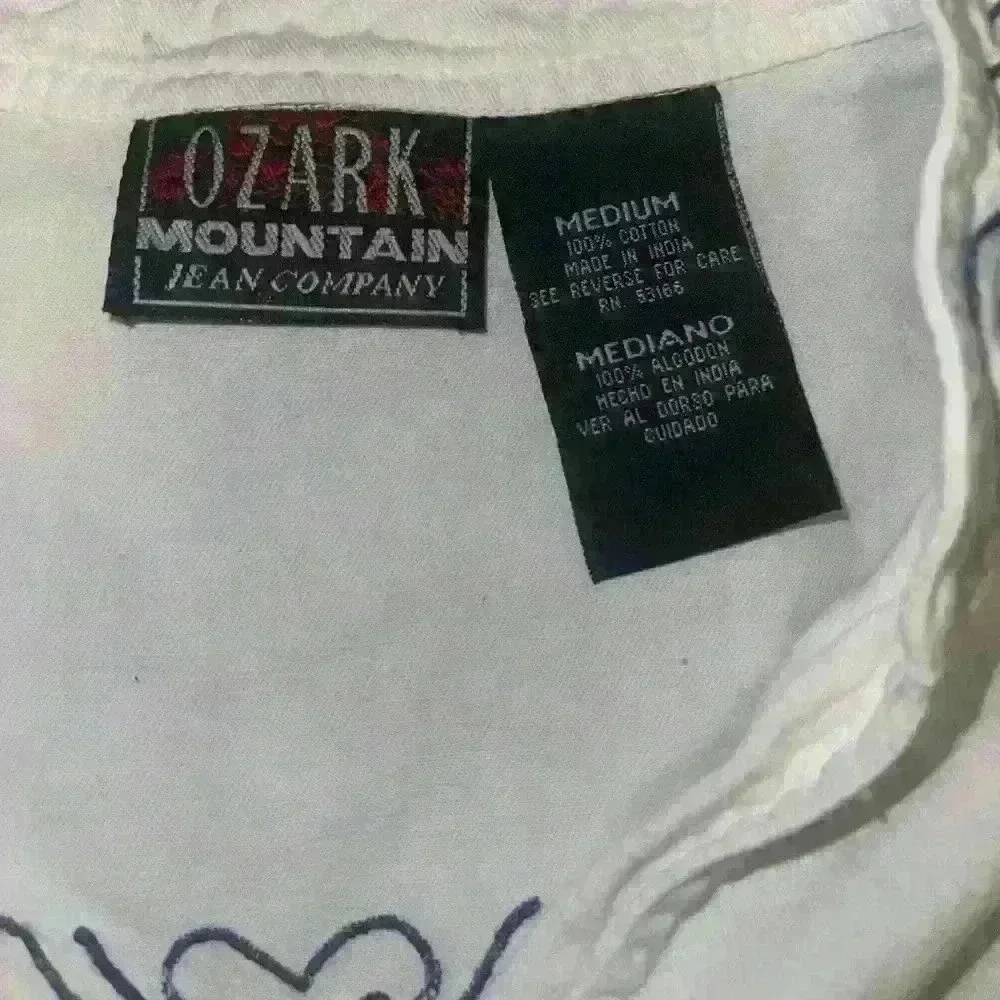 White Embroidered Button Up Crop Top - Picture 7 of 7